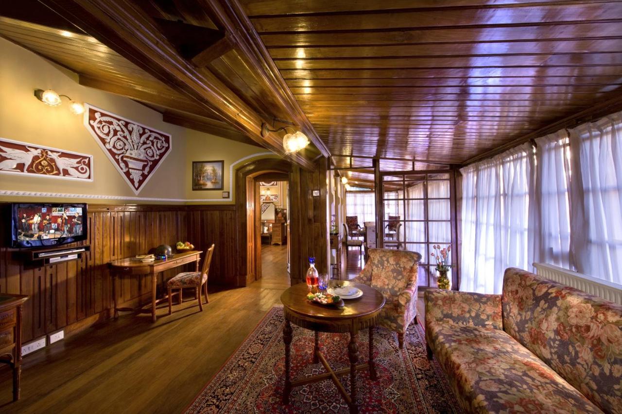 Welcomheritage Fernhills Royal Palace อูตี ภายนอก รูปภาพ