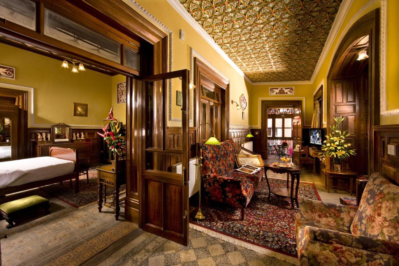 Welcomheritage Fernhills Royal Palace อูตี ภายนอก รูปภาพ