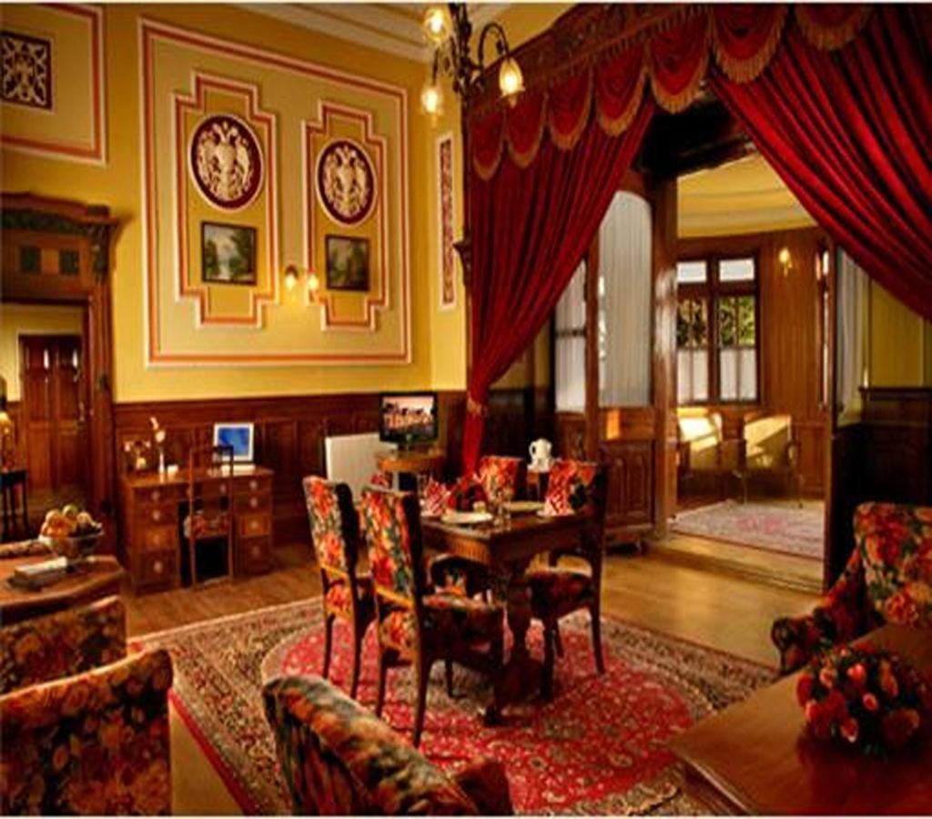Welcomheritage Fernhills Royal Palace อูตี ภายนอก รูปภาพ